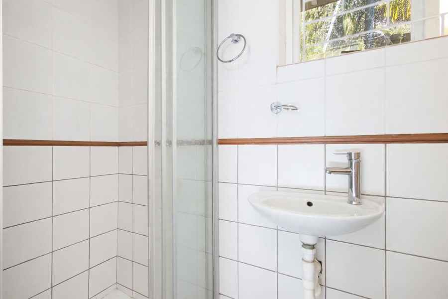 5 Bedroom Property for Sale in Fisher Haven Western Cape